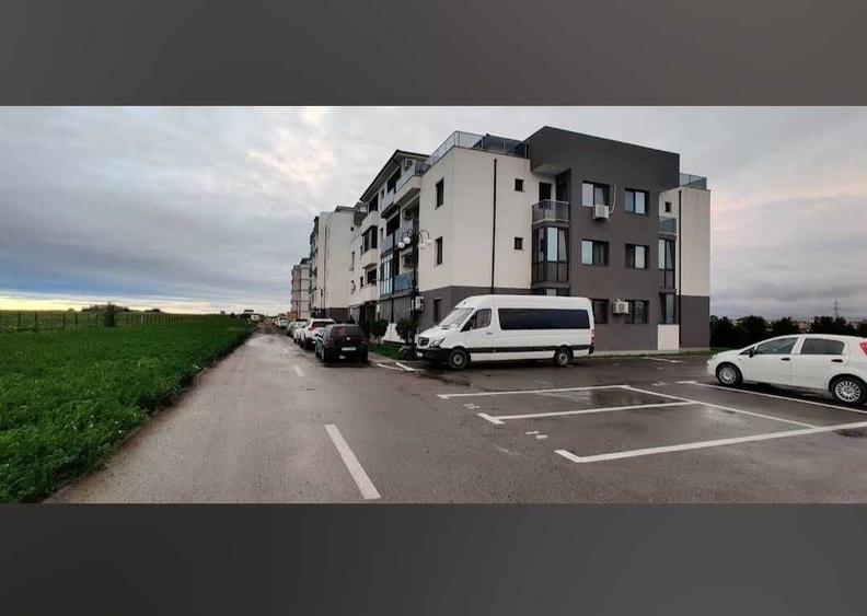Apartament cu 3 camere decomandat în Nord