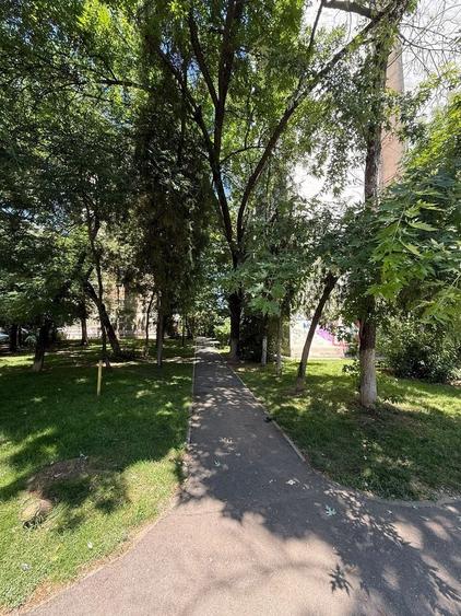 Apartament cu 2 camere decomandat, mobilat în Drumul Taberei