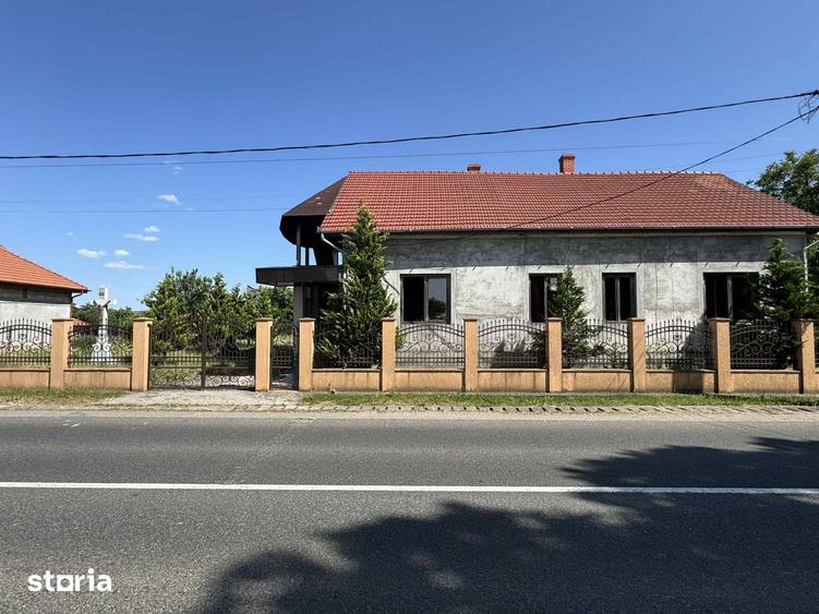 Casă cu 5 camere cu Teren 4500 Mp în Beltiug