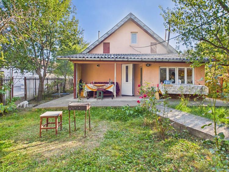 Casă individuală cu 2 camere cu Teren 1270 Mp în Cozieni
