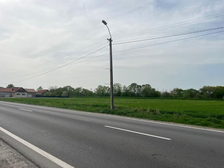 Teren Construcții intravilan de 2400 mp, în Lunca Calnicului