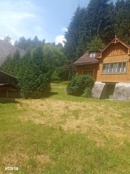 Casă cu 2 camere cu Teren 2100 Mp în Mărgău