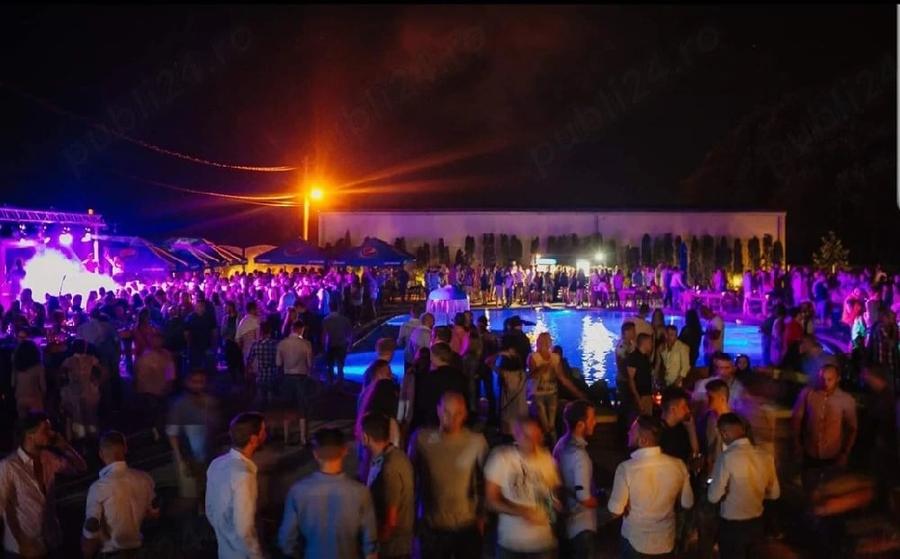 Spațiu comercial, de 99 mp, în Central