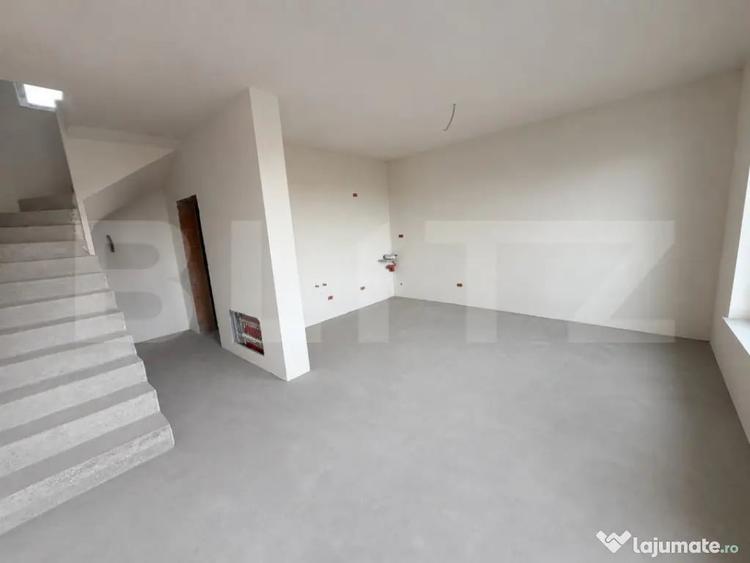 Casă cu 4 camere cu Teren 318 Mp în Central