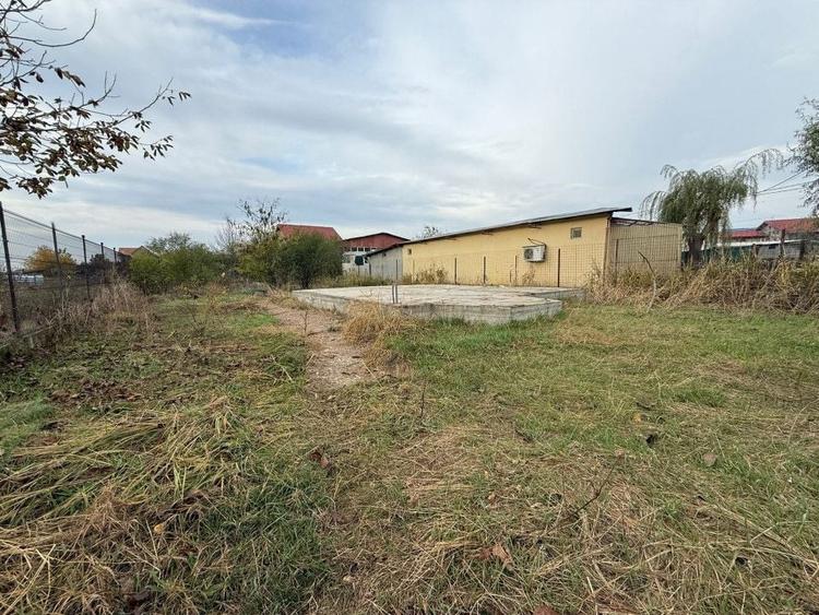 Teren Construcții intravilan de 1207 mp, în Domnești