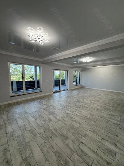 Casă cu Teren 600 Mp în Horia