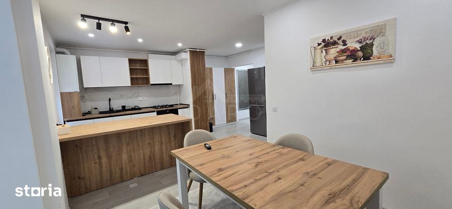 Apartament cu 3 camere decomandat în Tudor Vladimirescu