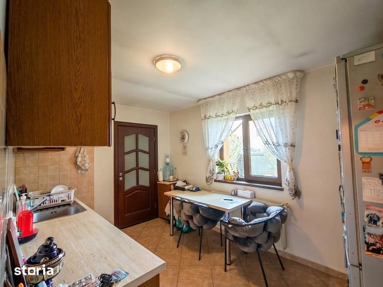 Casă cu 4 camere cu Teren 450 Mp în Letea Veche