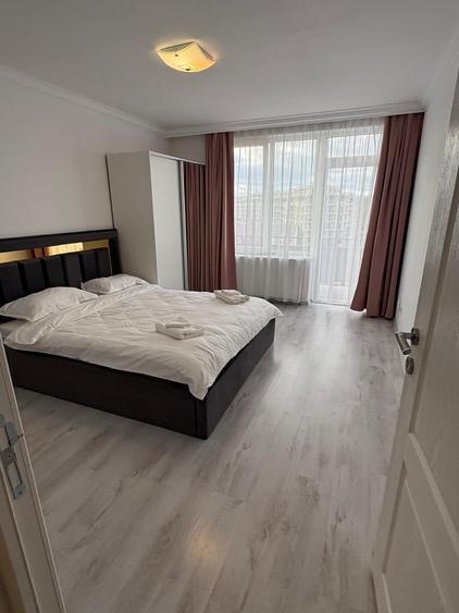 Apartament cu 3 camere,2 balcoane,parcare,zona Tineretului - 6