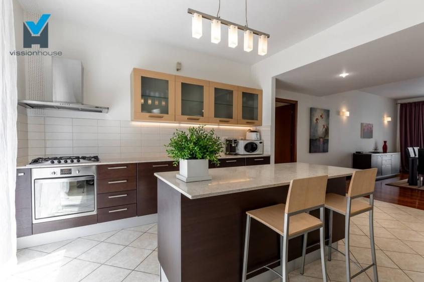 Apartament cu 3 camere decomandat, mobilat în Herăstrău