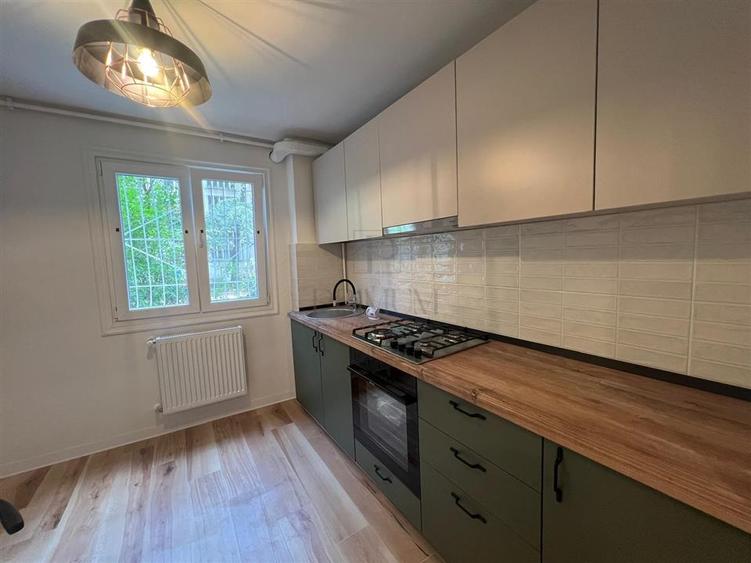 Apartament cu 2 camere semidecomandat, mobilat în Gheorghe Lazăr