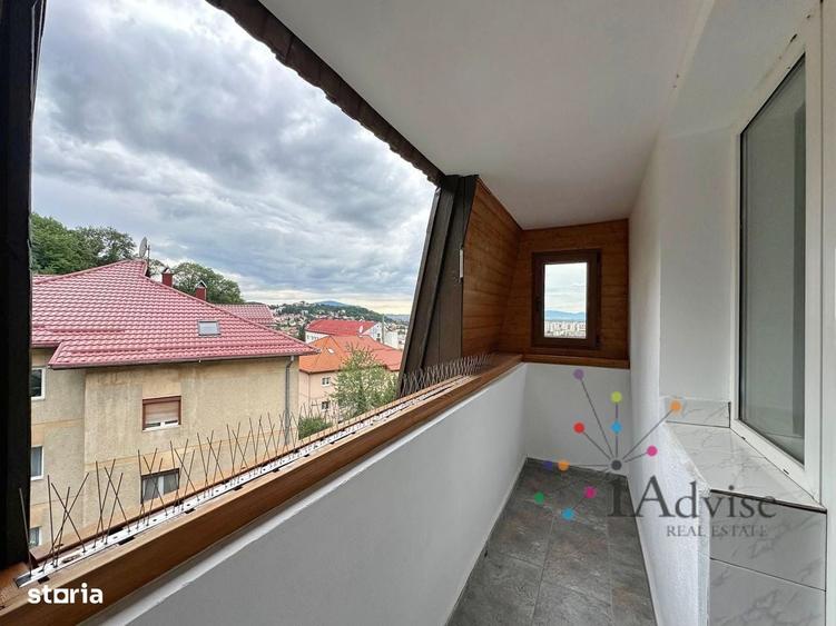 Apartament cu 3 camere decomandat în Centrul Istoric