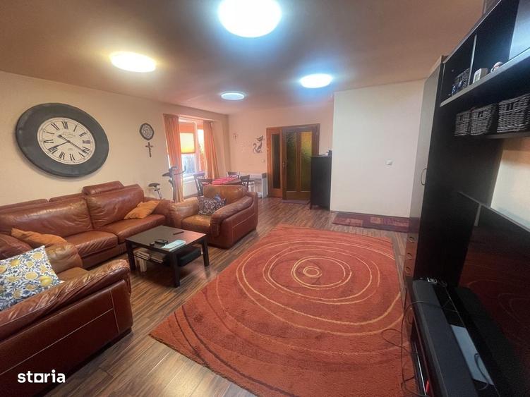 Casă cu 4 camere cu Teren 500 Mp în Șelimbăr