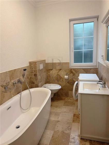 Duplex cu 4 camere cu Canalizare în Urseni