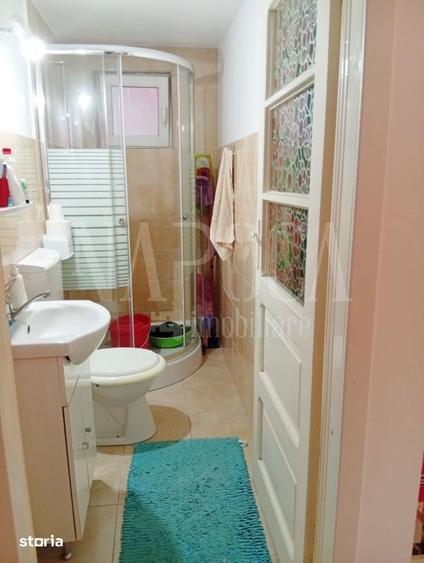 Casă cu 4 camere cu Teren 457 Mp în Central