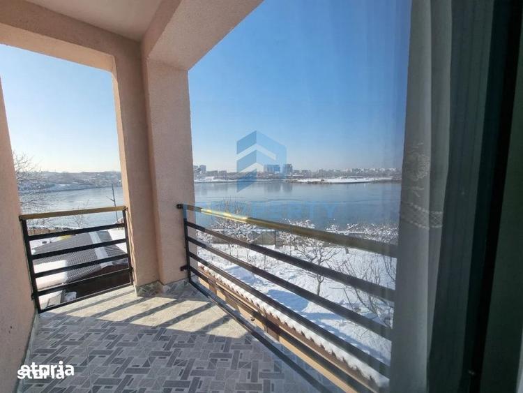 Casă cu 7 camere cu Teren 600 Mp în Fundeni