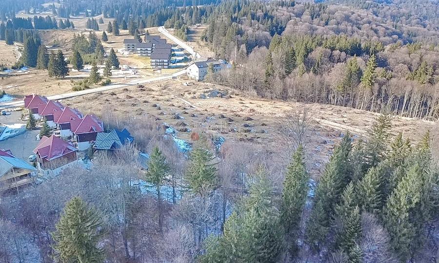 Teren Construcții intravilan de 27845 mp, în Poiana Brașov