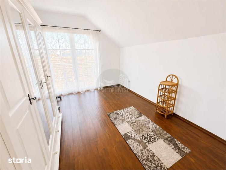 Apartament cu 3 camere în Sub Arini