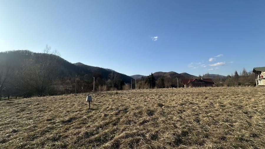 Teren Construcții intravilan de 2500 mp, în Firiza