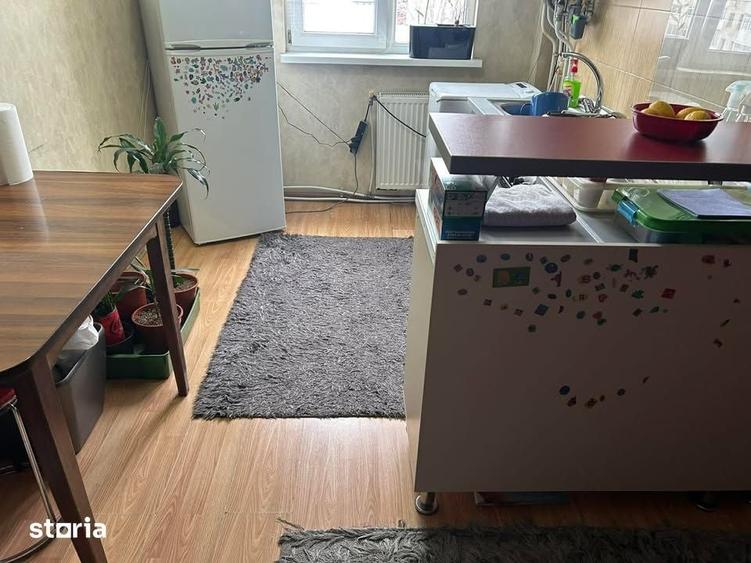 Apartament cu 2 camere decomandat în Mărăței