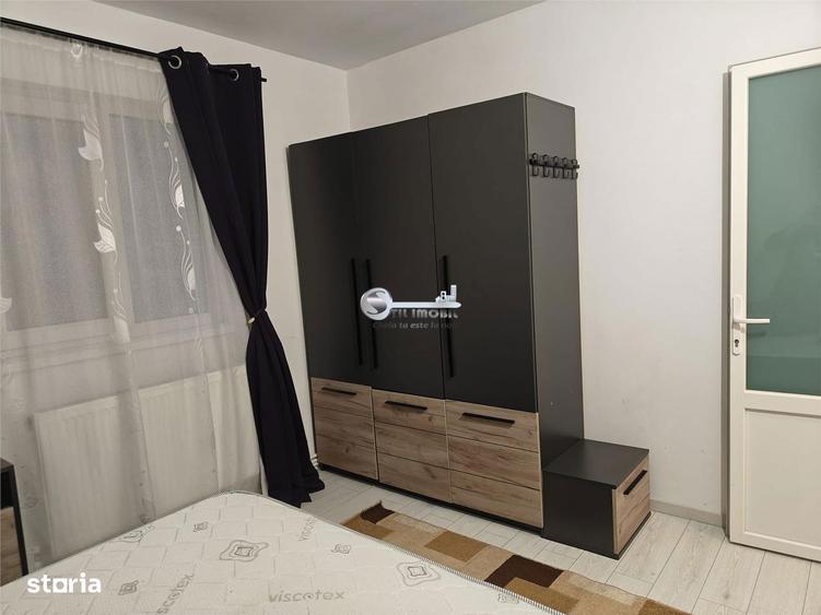 Apartament cu 2 camere semidecomandat, mobilat în Mircea cel Bătrân