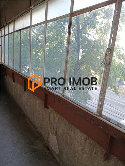 Apartament cu 3 camere decomandat în Unirii Sud