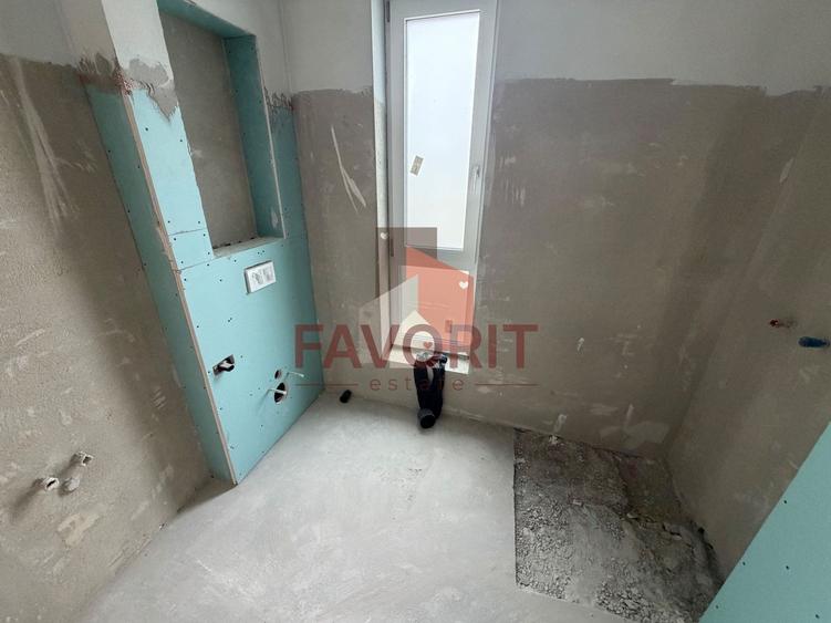 Duplex cu 4 camere cu Canalizare în Moșnița Nouă