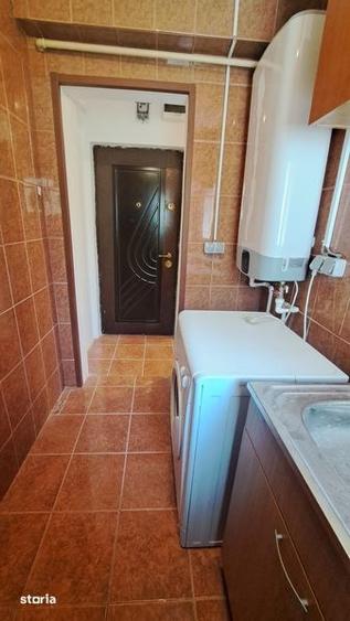 Apartament cu 2 camere semidecomandat în Chercea