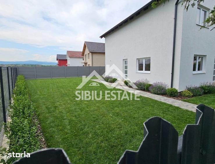Casă cu 5 camere cu Teren 290 Mp în Șura Mică