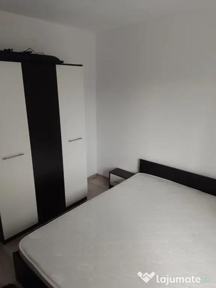 Apartament cu 2 camere decomandat în Costin Georgian