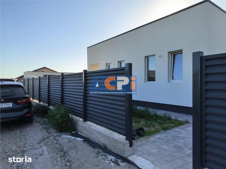 Casă cu 4 camere cu Teren 490 Mp în Adunații-Copăceni