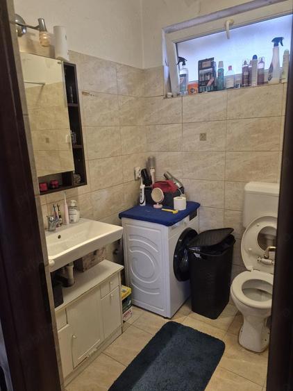 Apartament cu 2 camere semidecomandat în Prelungirea Ghencea