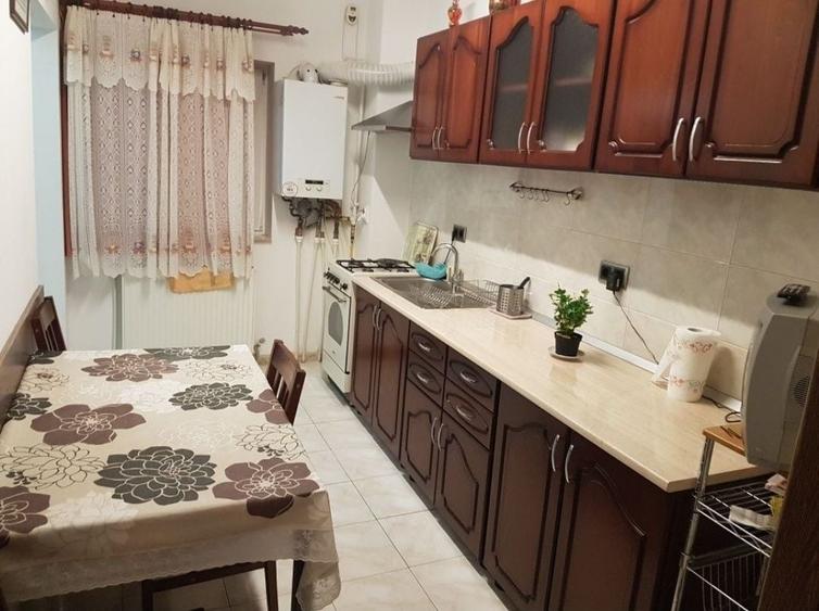 Garsonieră semidecomandată în Iris