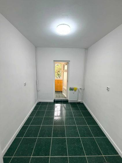 Apartament cu 3 camere decomandat în Nord-Vest