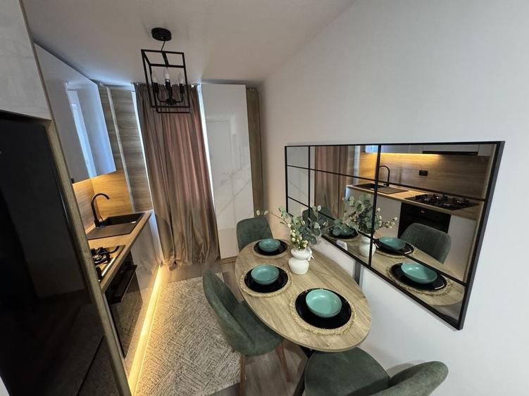 Apartament cu 2 camere semidecomandat în Central