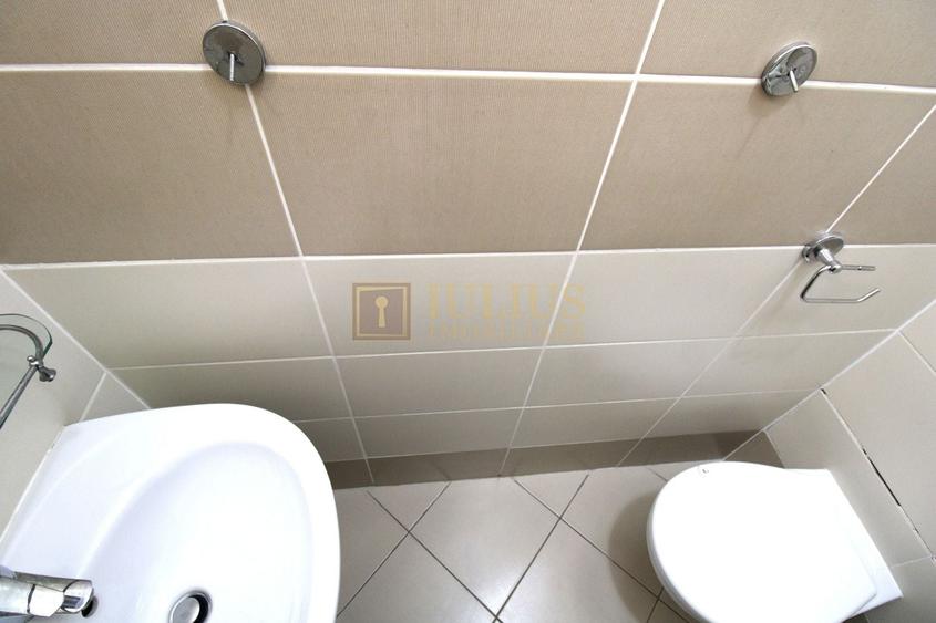 Apartament cu 3 camere decomandat, mobilat în Aradului
