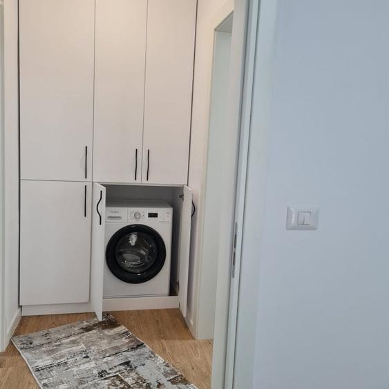 Apartament cu 2 camere semidecomandat în Torontalului