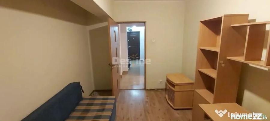 Apartament cu 3 camere decomandat în Dacia