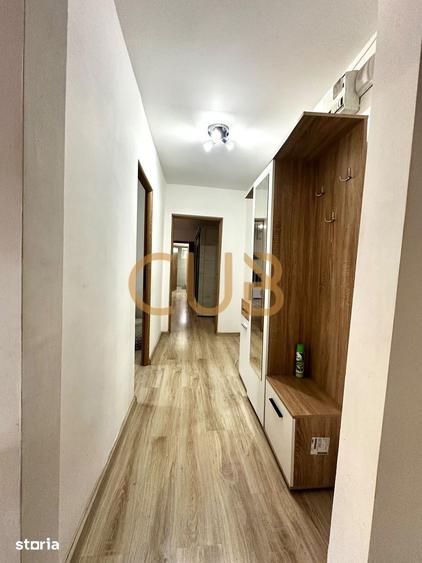 Apartament cu 3 camere, mobilat în Lipovei