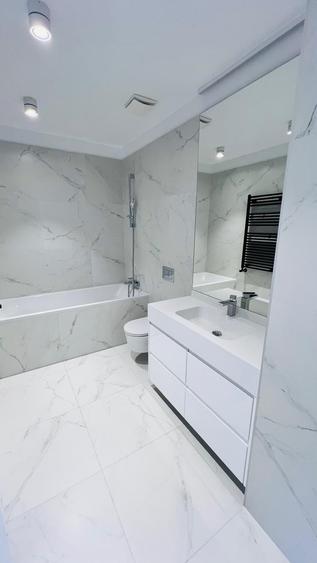 Apartament cu 3 camere semidecomandat în Cotroceni