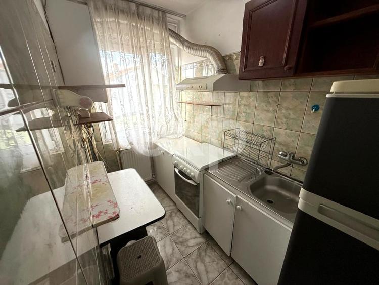 Apartament cu 2 camere nedecomandat, mobilat în Războieni