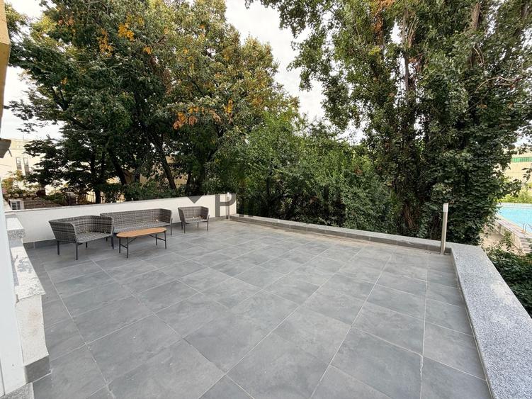 Apartament cu 2 camere semidecomandat, mobilat în Ferdinand