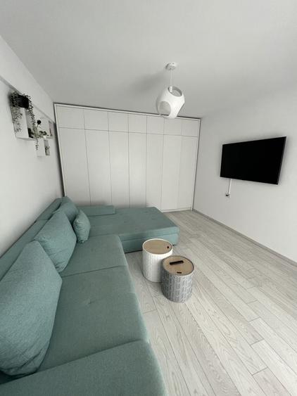 Apartament cu 2 camere decomandat în Rediu