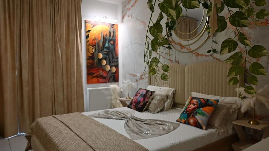 Apartament cu 2 camere decomandat, mobilat în Albert