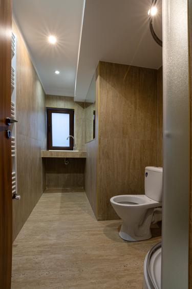 Duplex cu 3 camere cu Canalizare în Tunari