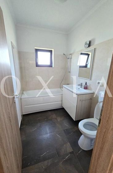 Apartament cu 2 camere semidecomandat, mobilat în Giroc