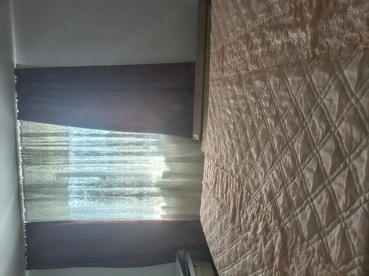 Casă cu Teren 1450 Mp în Luna