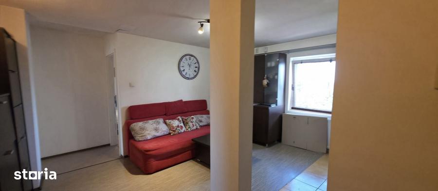 Apartament cu 2 camere decomandat în Est