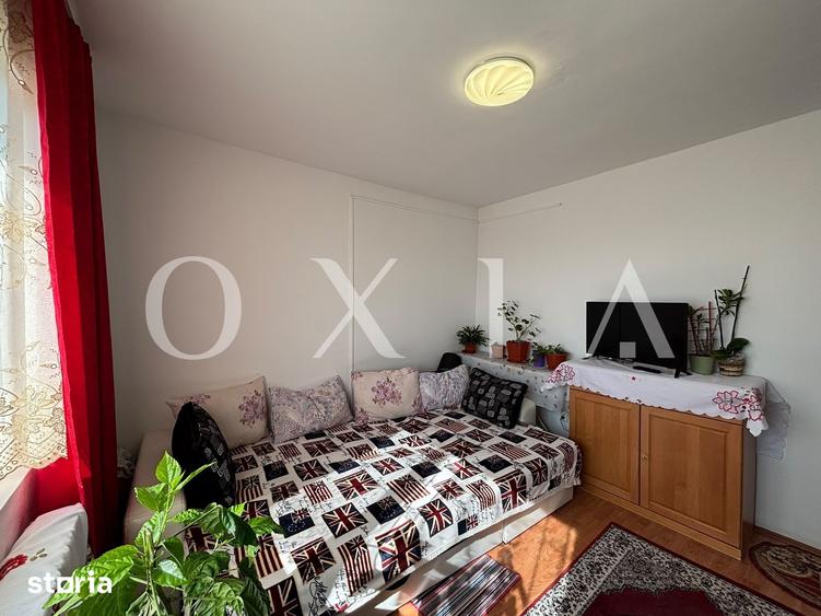 Apartament cu 3 camere semidecomandat în Circumvalațiunii