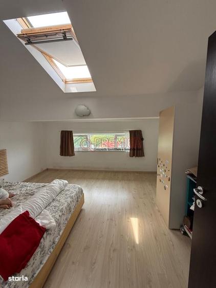 Apartament cu 3 camere în Sud